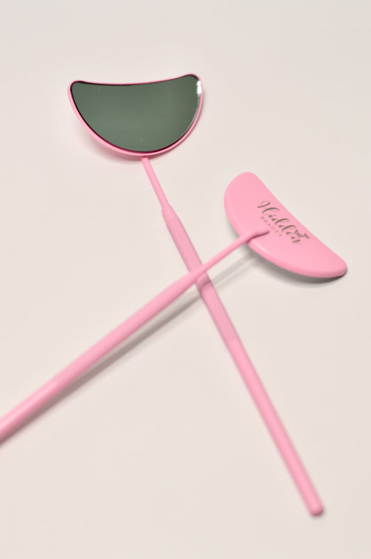 Lash Mirror